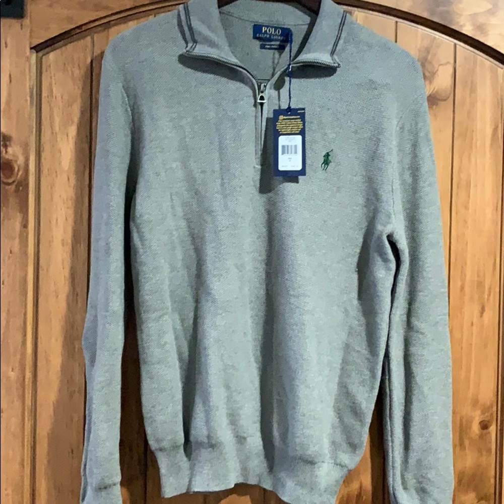 Men’s sweater